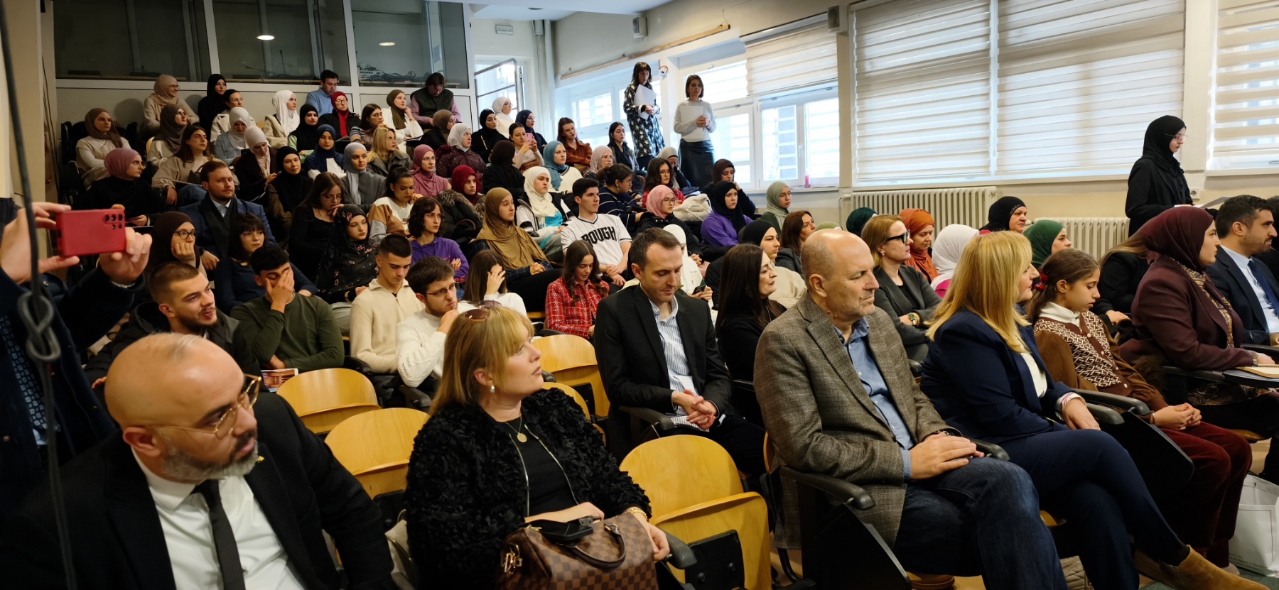 0 02 05 d4b83b34c8b5902f0c36f6f3594f37ef7fd4870c93e2af2f6240ac9bf1100cc4 78e85d37e10c76c7